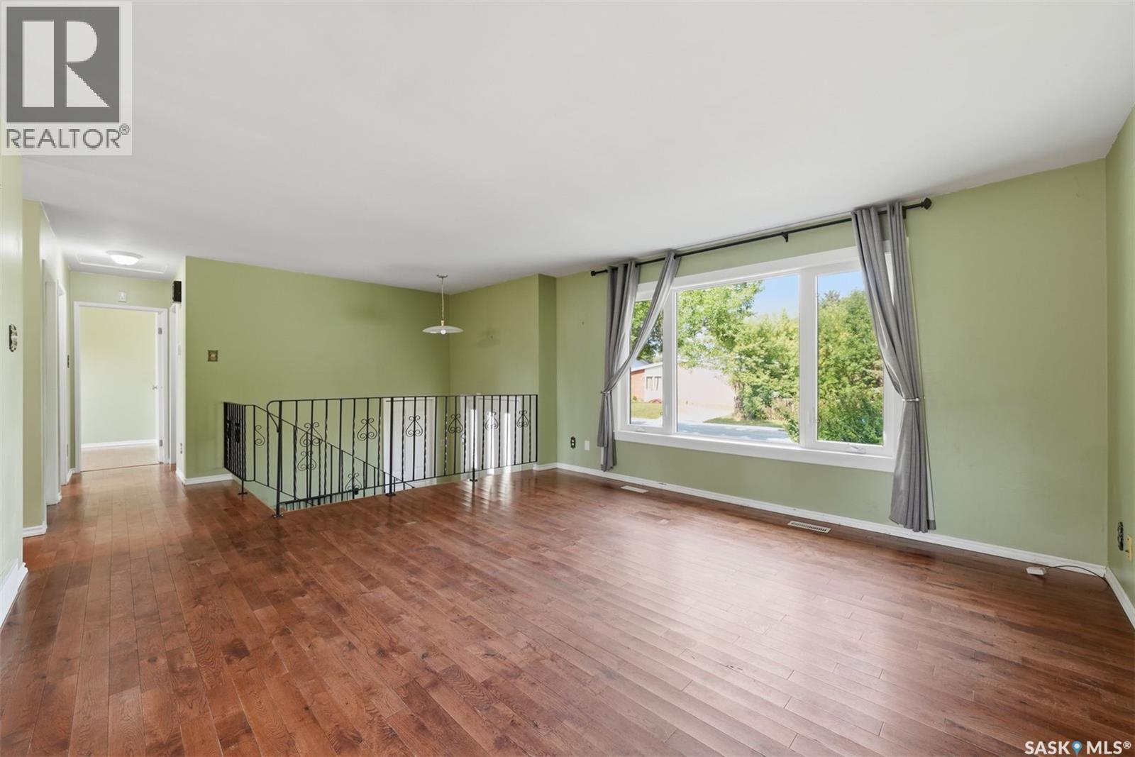 546 Guelph Crescent, Saskatoon, SK