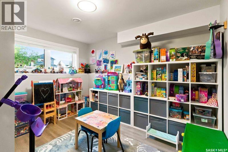 755 Sutter Crescent, Saskatoon, SK