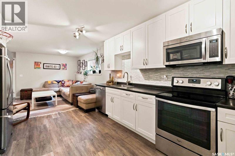 755 Sutter Crescent, Saskatoon, SK
