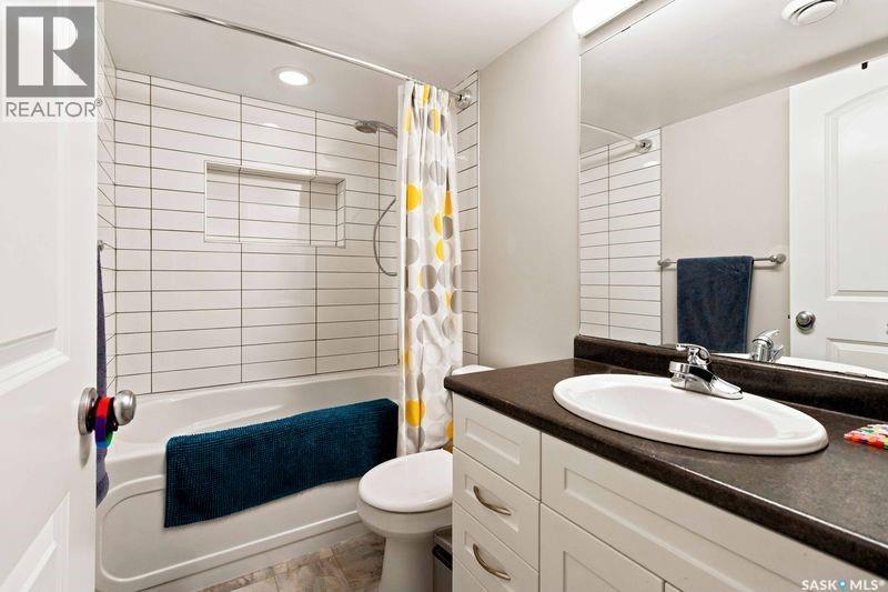 755 Sutter Crescent, Saskatoon, SK