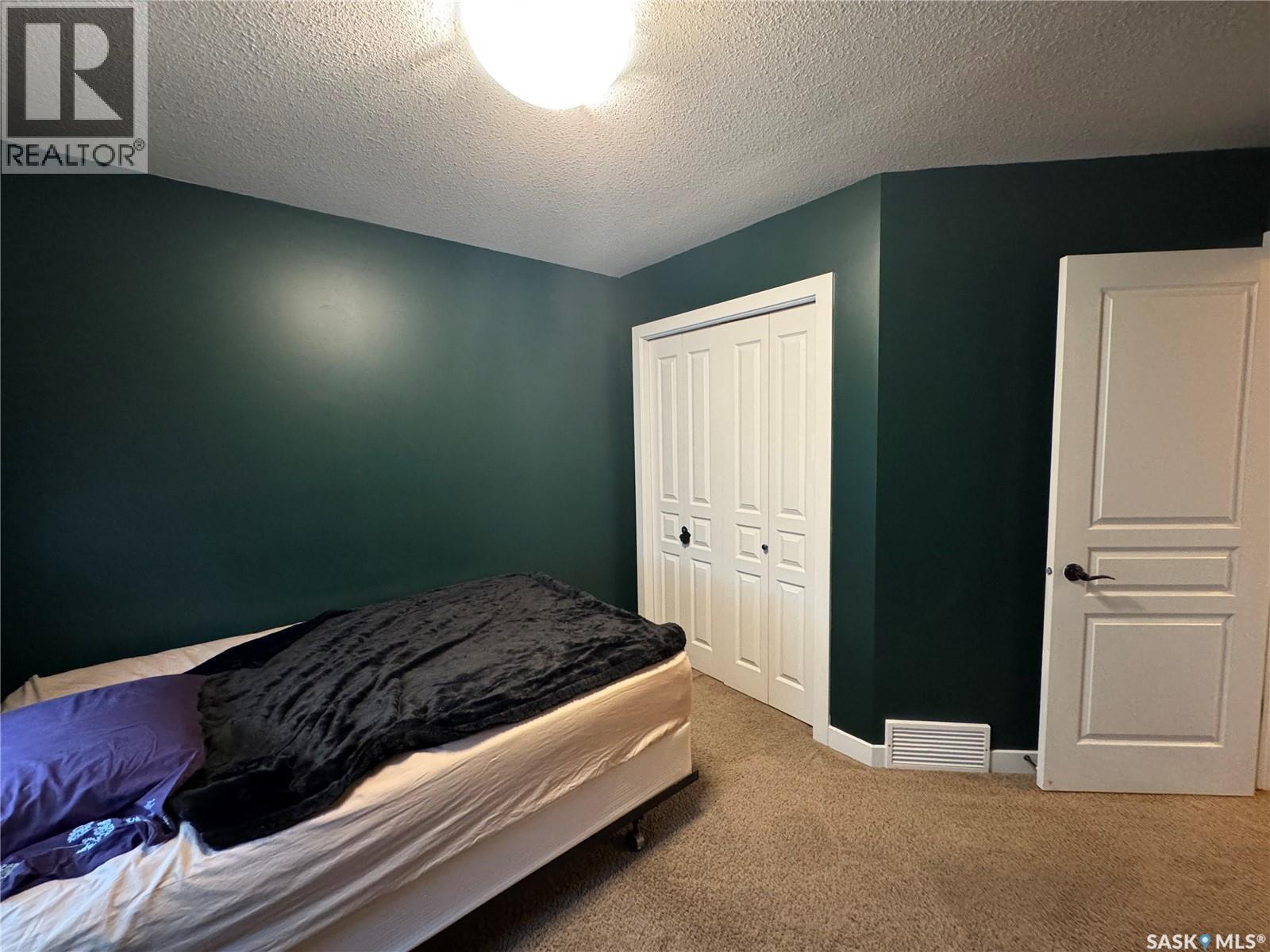 7122 Maple Vista Drive, Regina, SK