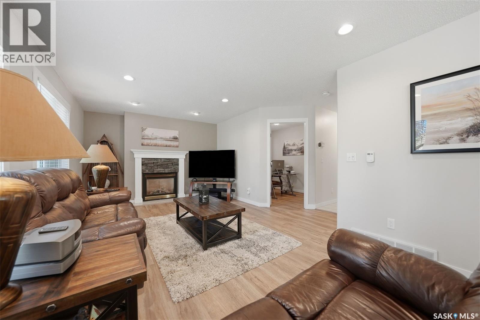 115 Braeshire Lane, Saskatoon, SK