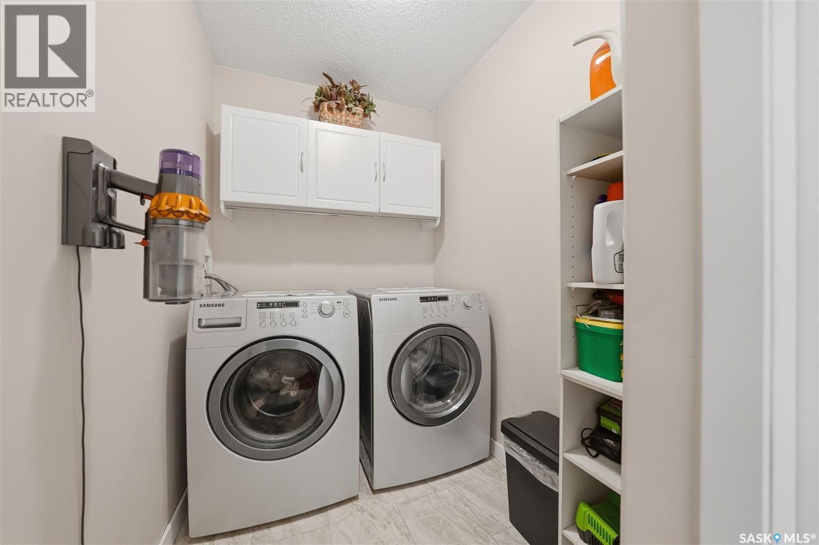 115 Braeshire Lane, Saskatoon, SK