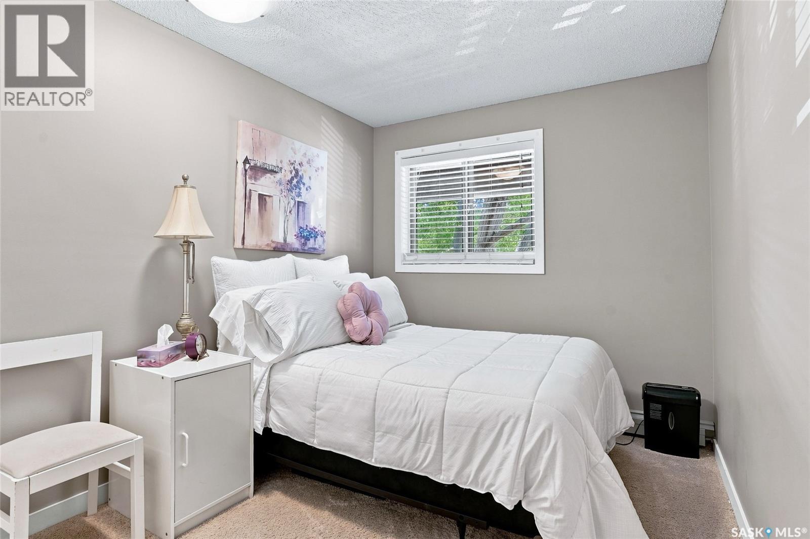 221 122 Edinburgh Place, Saskatoon, SK