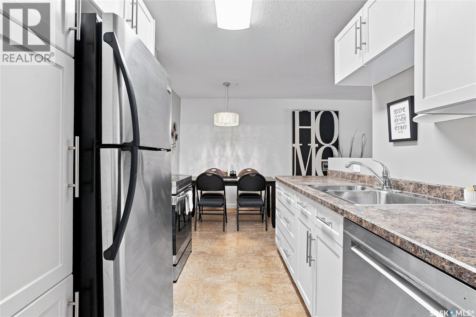 221 122 Edinburgh Place, Saskatoon, SK