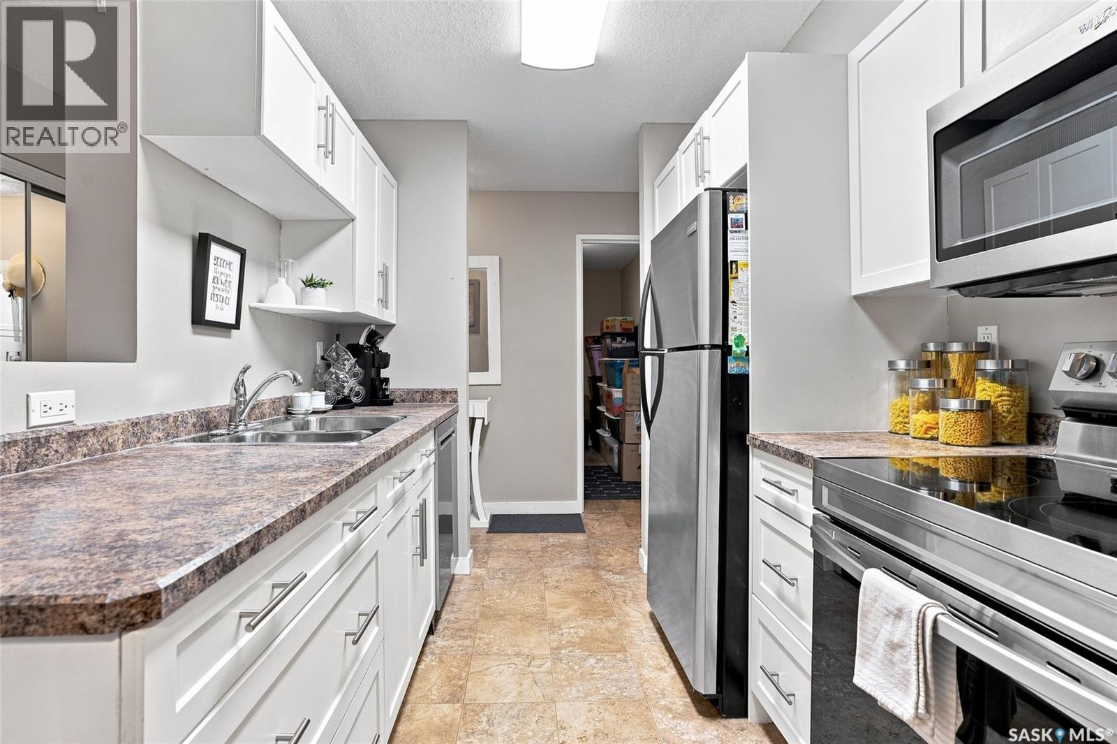 221 122 Edinburgh Place, Saskatoon, SK