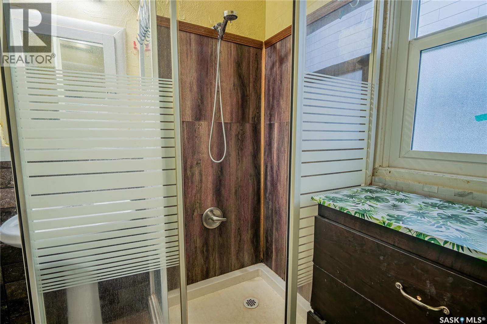 3303 Dewdney Avenue, Regina, SK