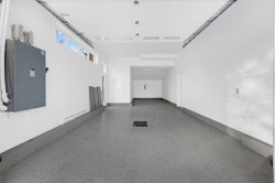 Garage - 