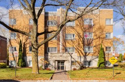 17-1265 Boul. Graham Mont-Royal, QC H3P 2G5