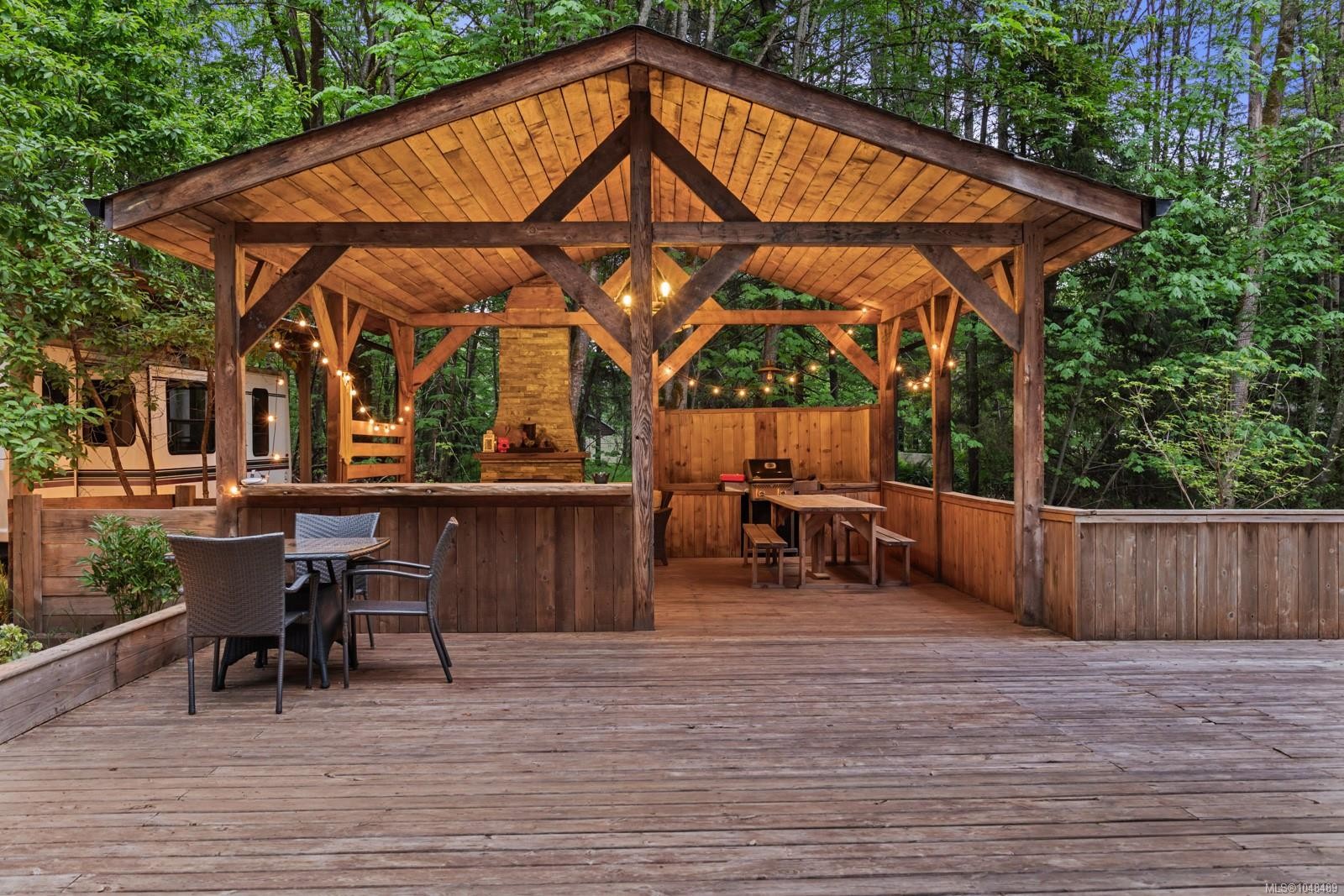 9525 Doyle Rd, Black Creek, BC