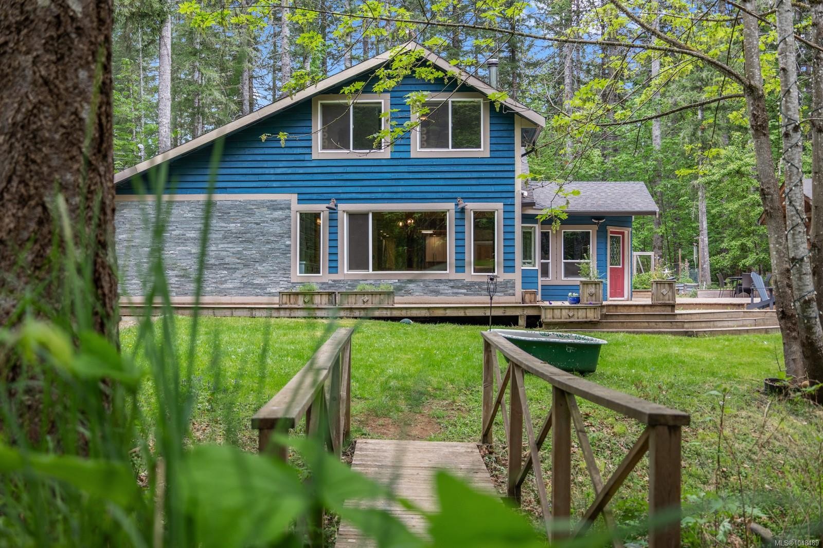 9525 Doyle Rd, Black Creek, BC