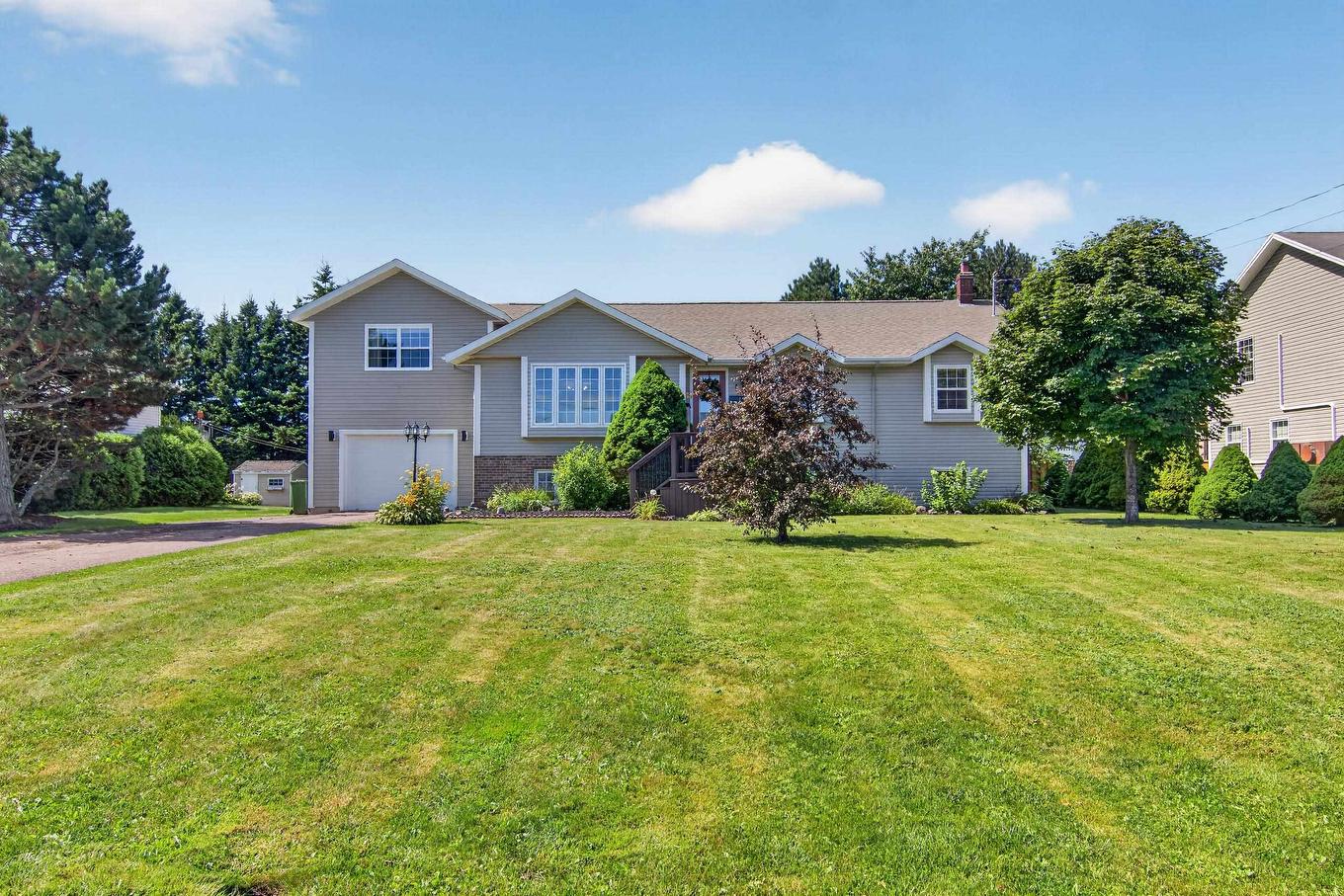 52 Hallie Drive, Summerside, PE