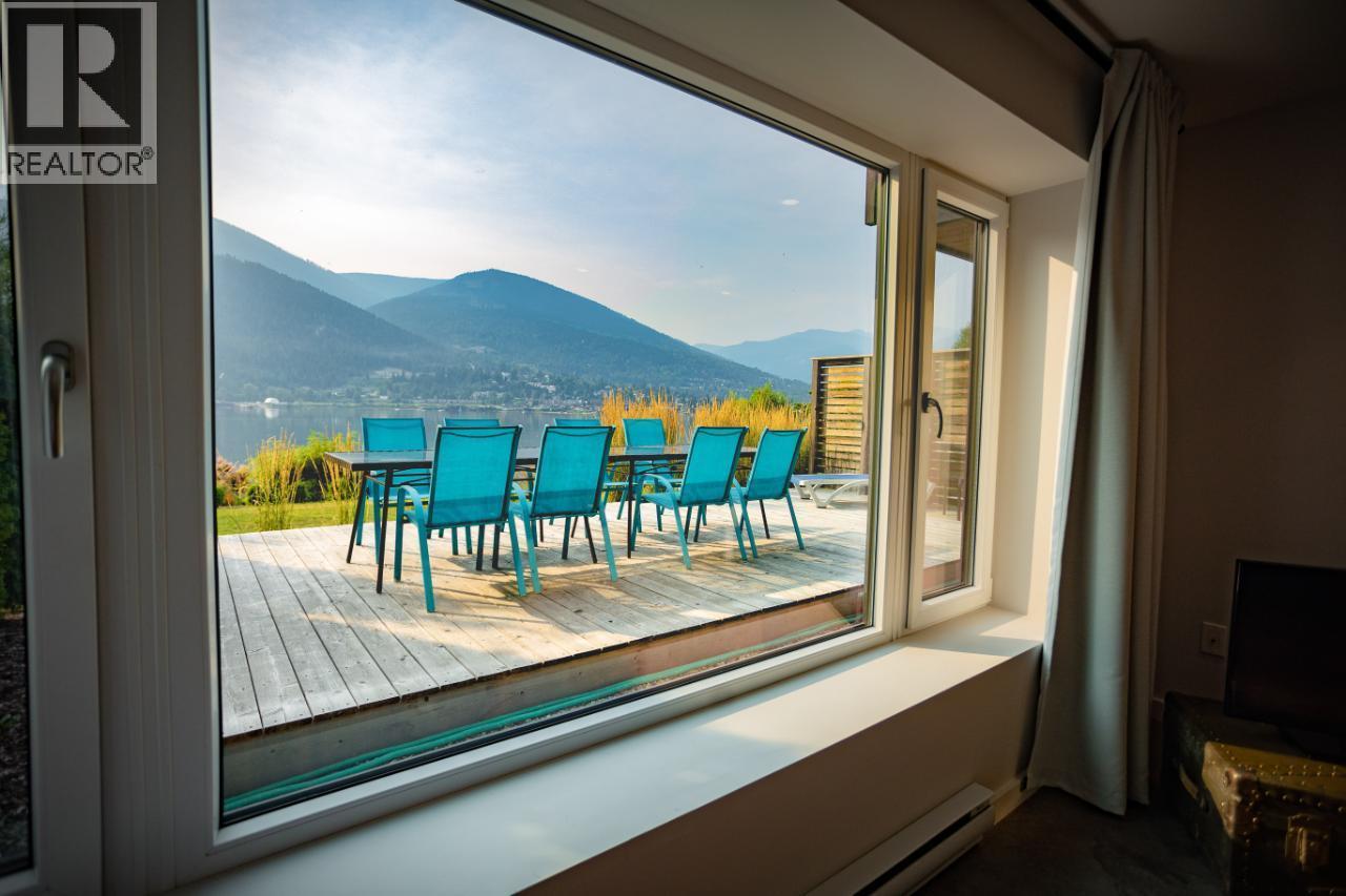 988 3A Highway, Nelson, BC