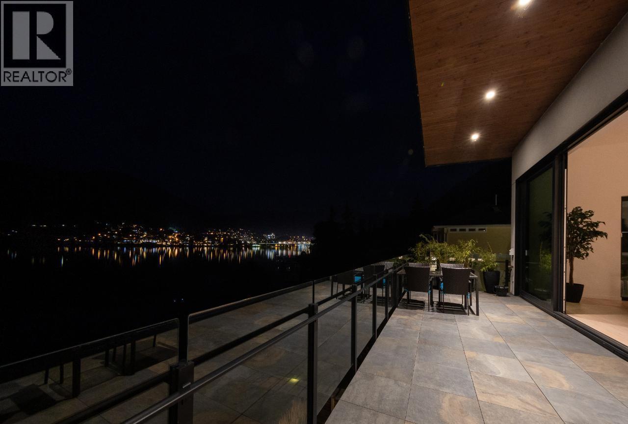988 3A Highway, Nelson, BC