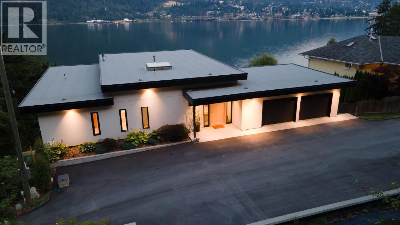 988 3A Highway, Nelson, BC
