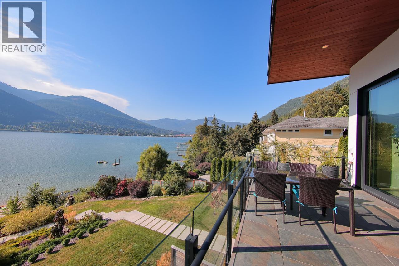 988 3A Highway, Nelson, BC