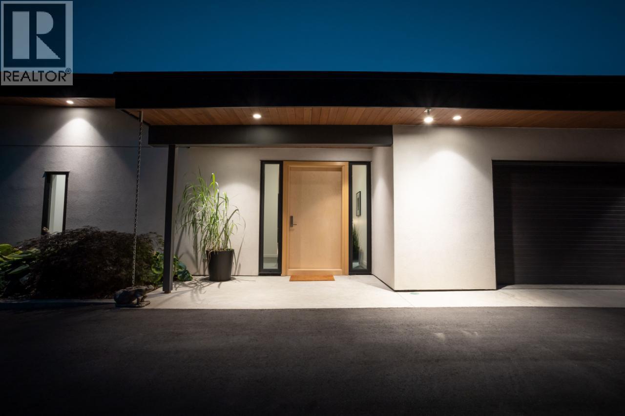 988 3A Highway, Nelson, BC
