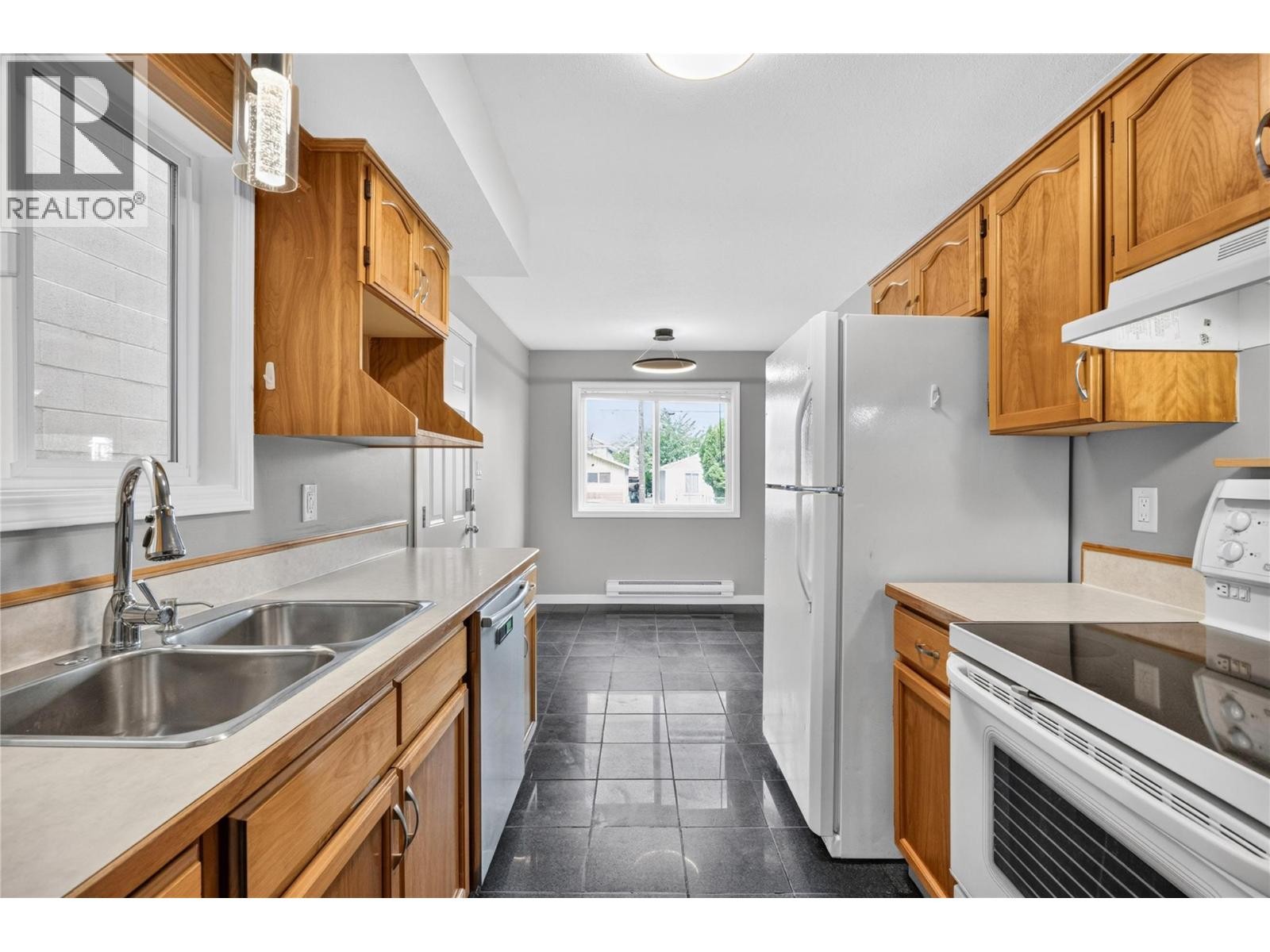 460 Rene Avenue Unit# 101, Penticton, BC