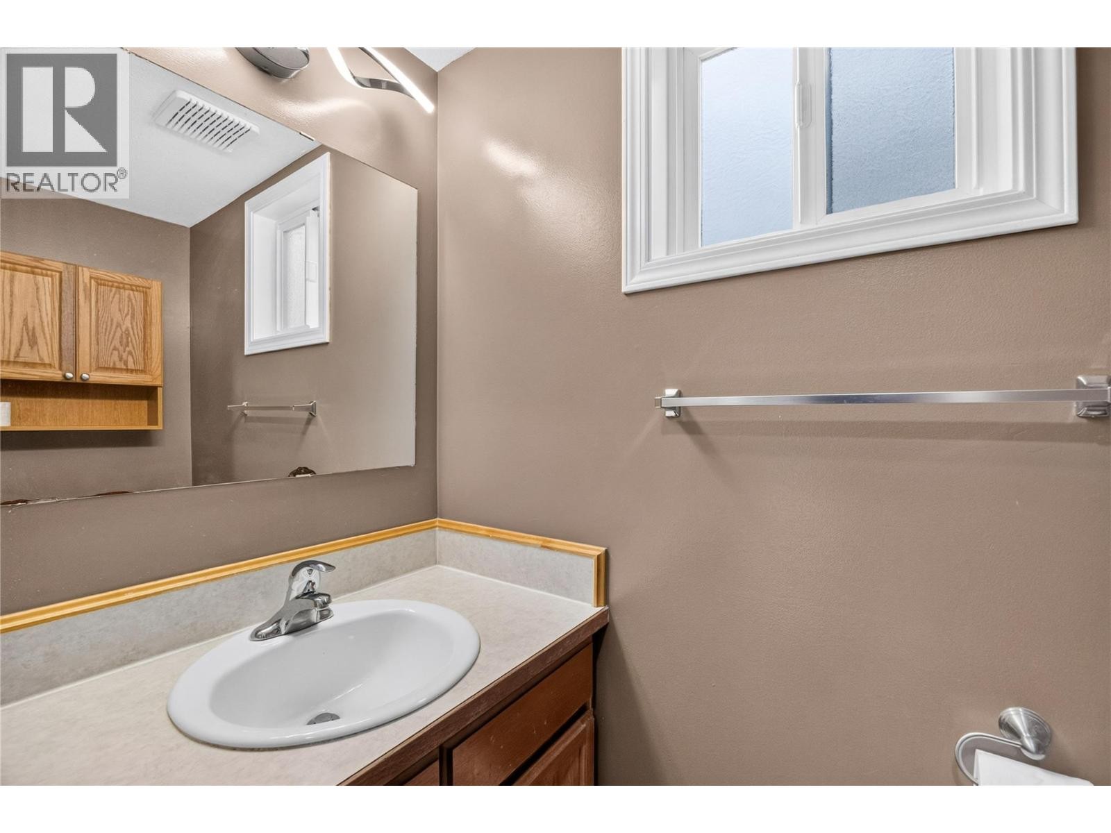 460 Rene Avenue Unit# 101, Penticton, BC