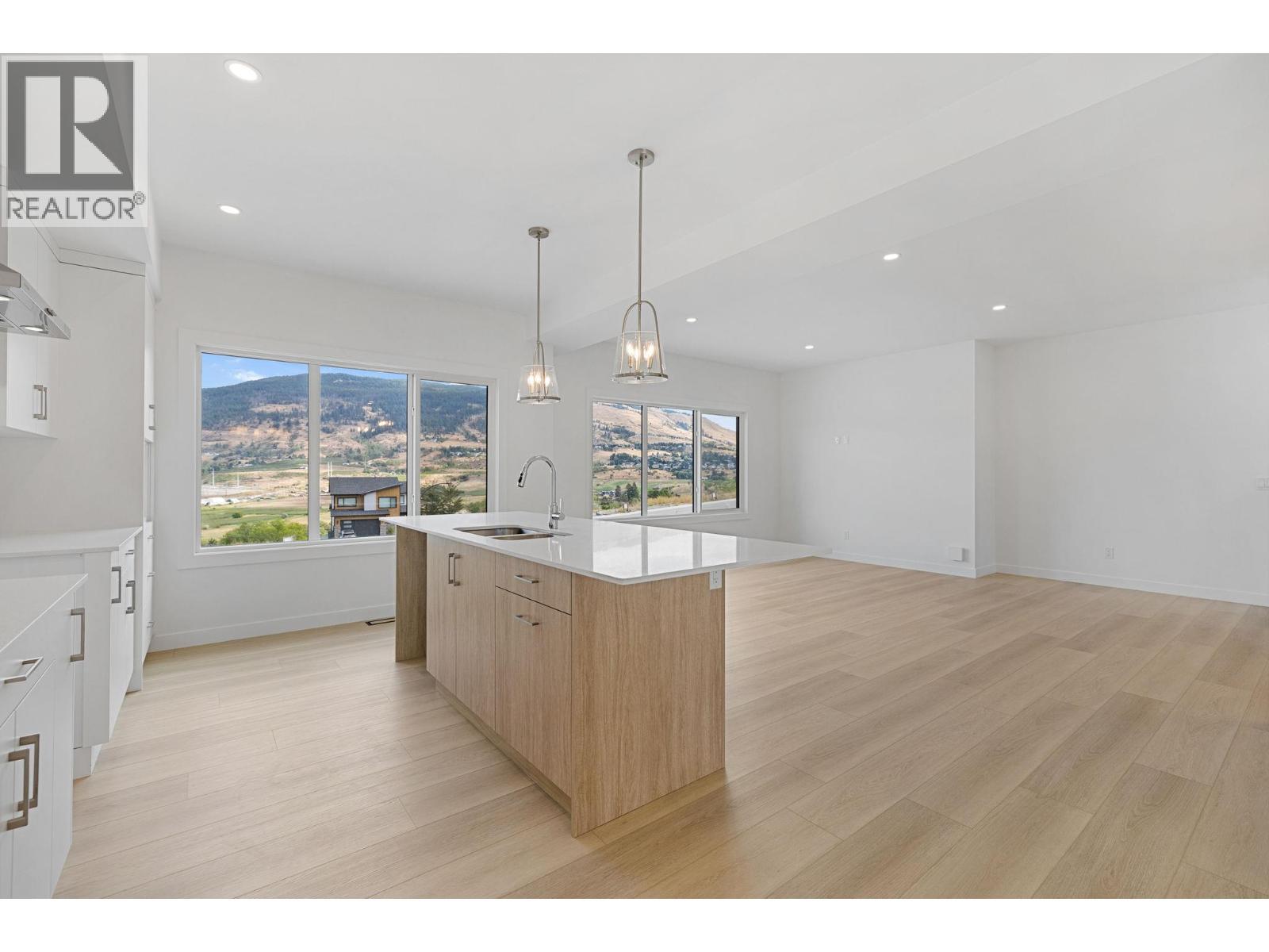 434 Arrowleaf Rise, Coldstream, BC
