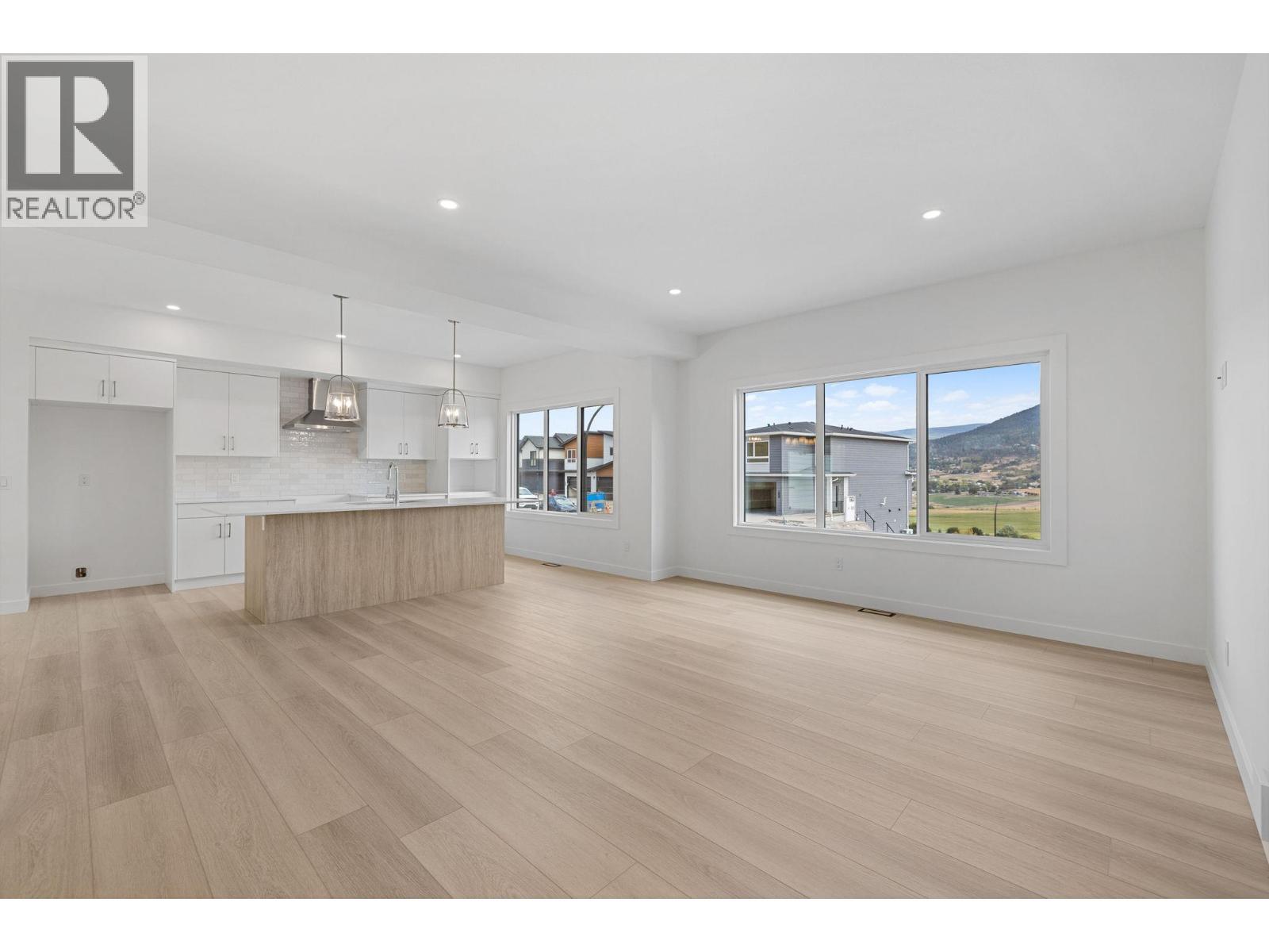 434 Arrowleaf Rise, Coldstream, BC