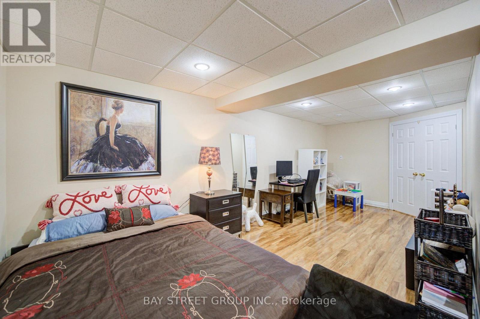 346 Sardinia Drive, Mississauga, ON