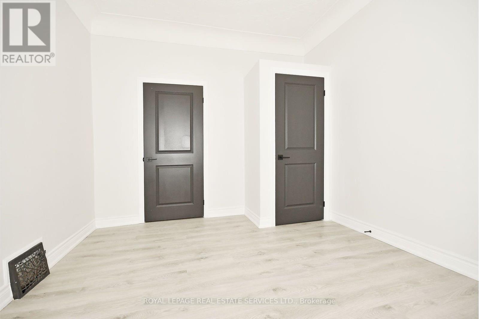 47 Emerald Street N, Hamilton, ON