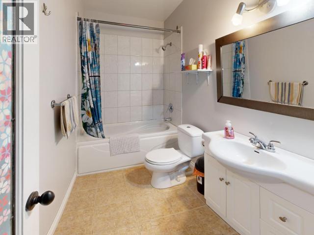 3980 Westview Ave, Powell River, BC