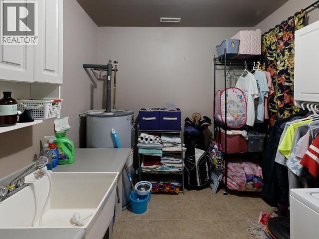 3980 Westview Ave, Powell River, BC