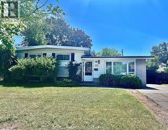 1669 CHERRYLAWN Unit# BASEMENT Windsor, ON N9E 1P6
