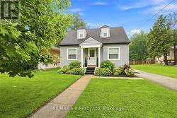 143 BRITANNIA STREET Stratford, ON N5A 5Z3