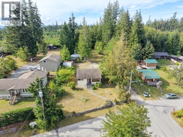 5392 Dale Ave, Powell River, BC