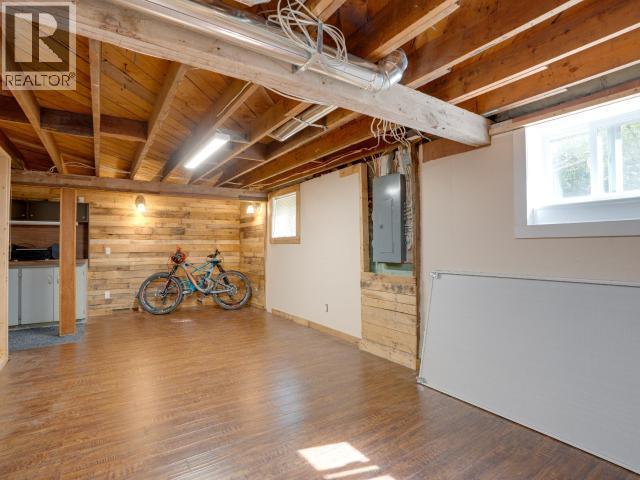 5392 Dale Ave, Powell River, BC