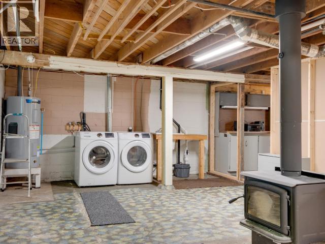 5392 Dale Ave, Powell River, BC