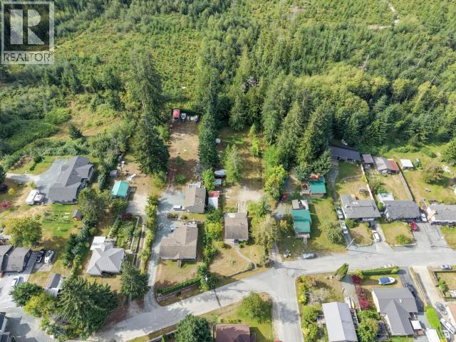 5392 Dale Ave, Powell River, BC