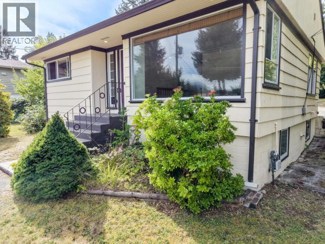 5392 Dale Ave, Powell River, BC