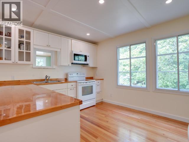 5392 Dale Ave, Powell River, BC