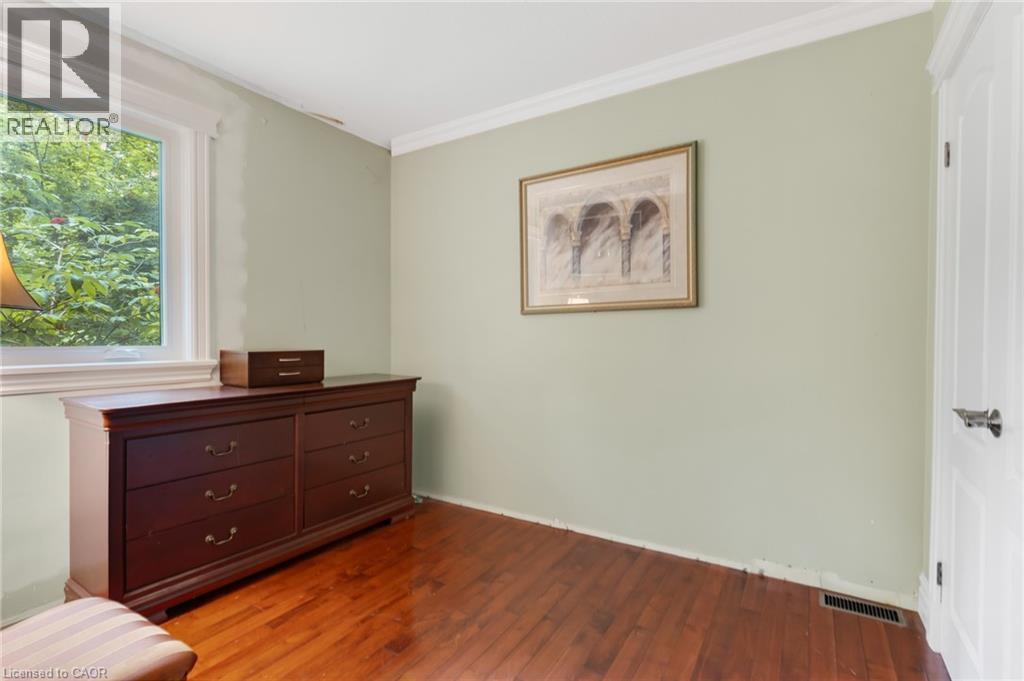 35 Maple Hill Drive, Kitchener, ON