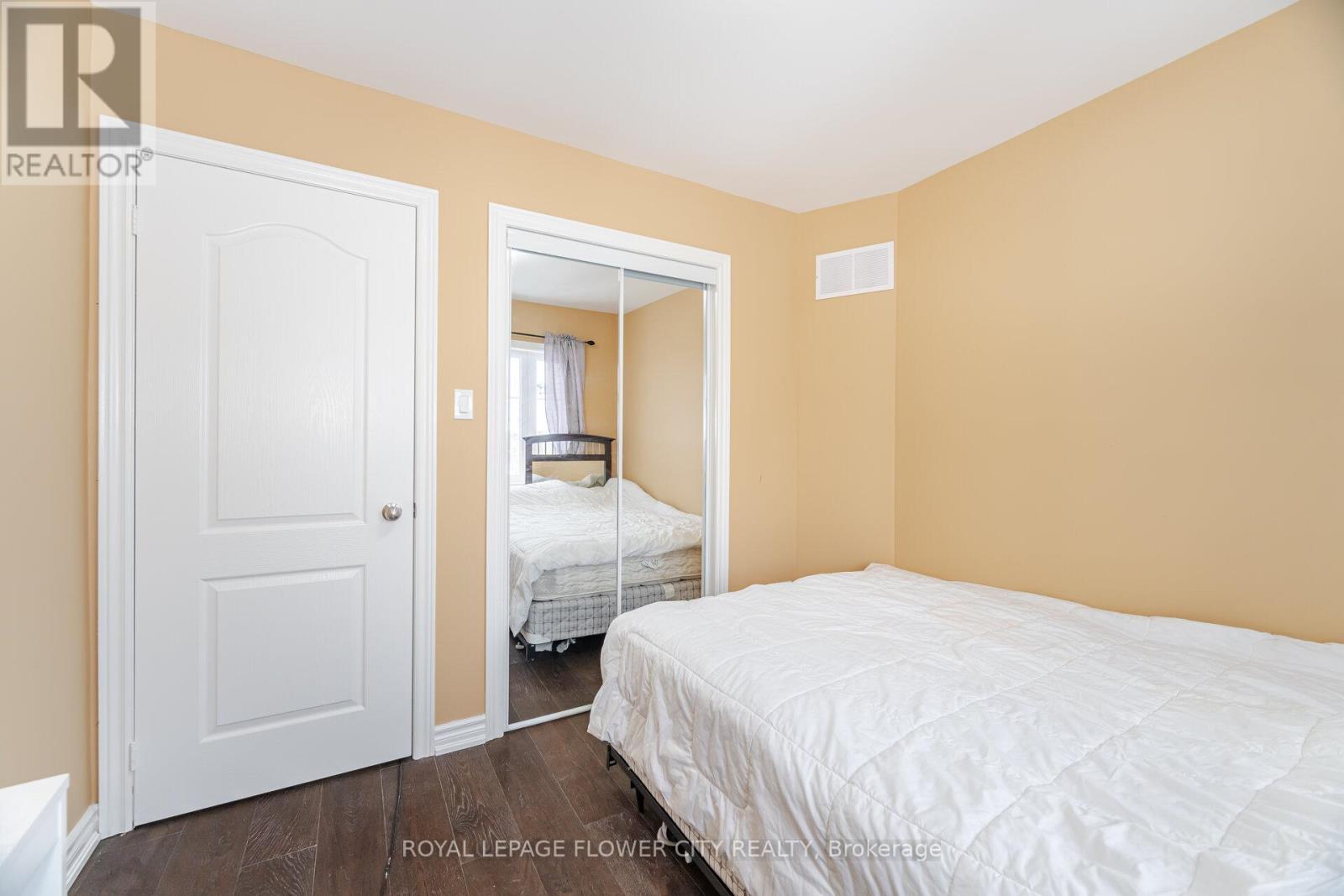 68 Denton Circle, Vaughan, ON