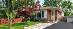 14 CANTERBURY DRIVE St. Catharines, ON L2P 3M7