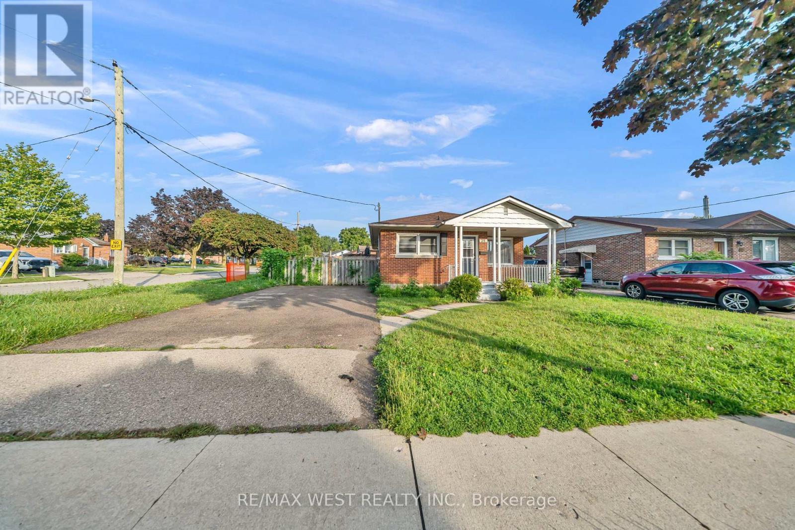 28 Donley Street, Kitchener, ON
