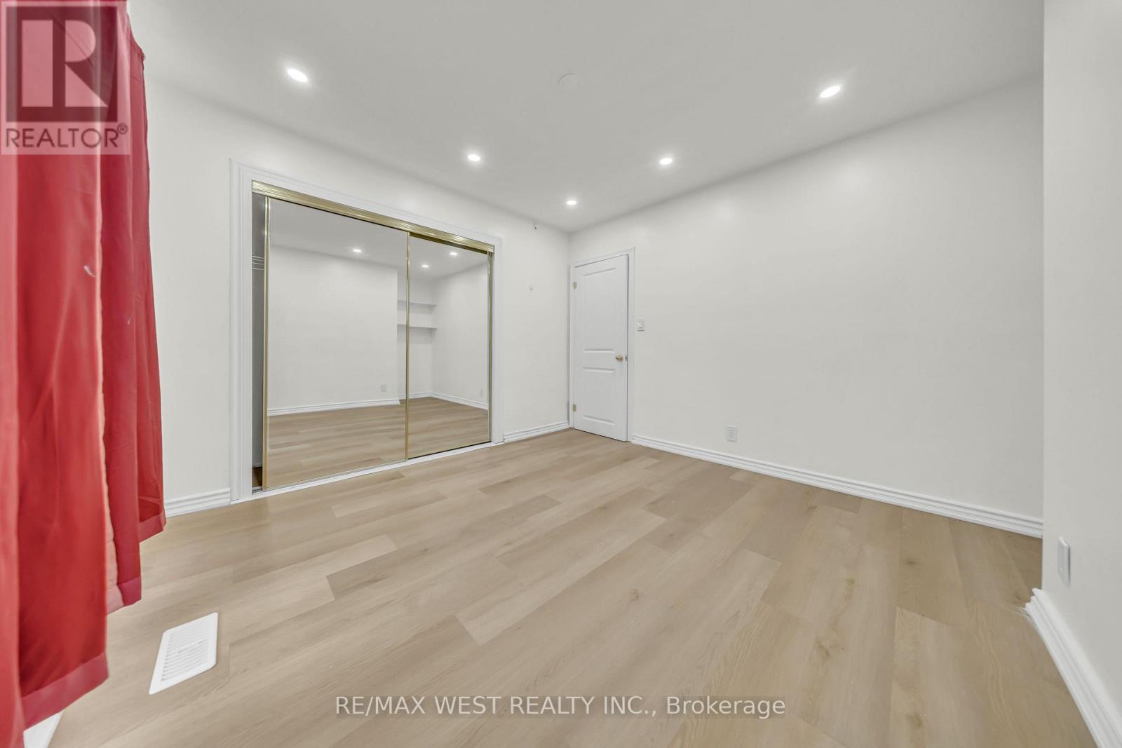 28 Donley Street, Kitchener, ON