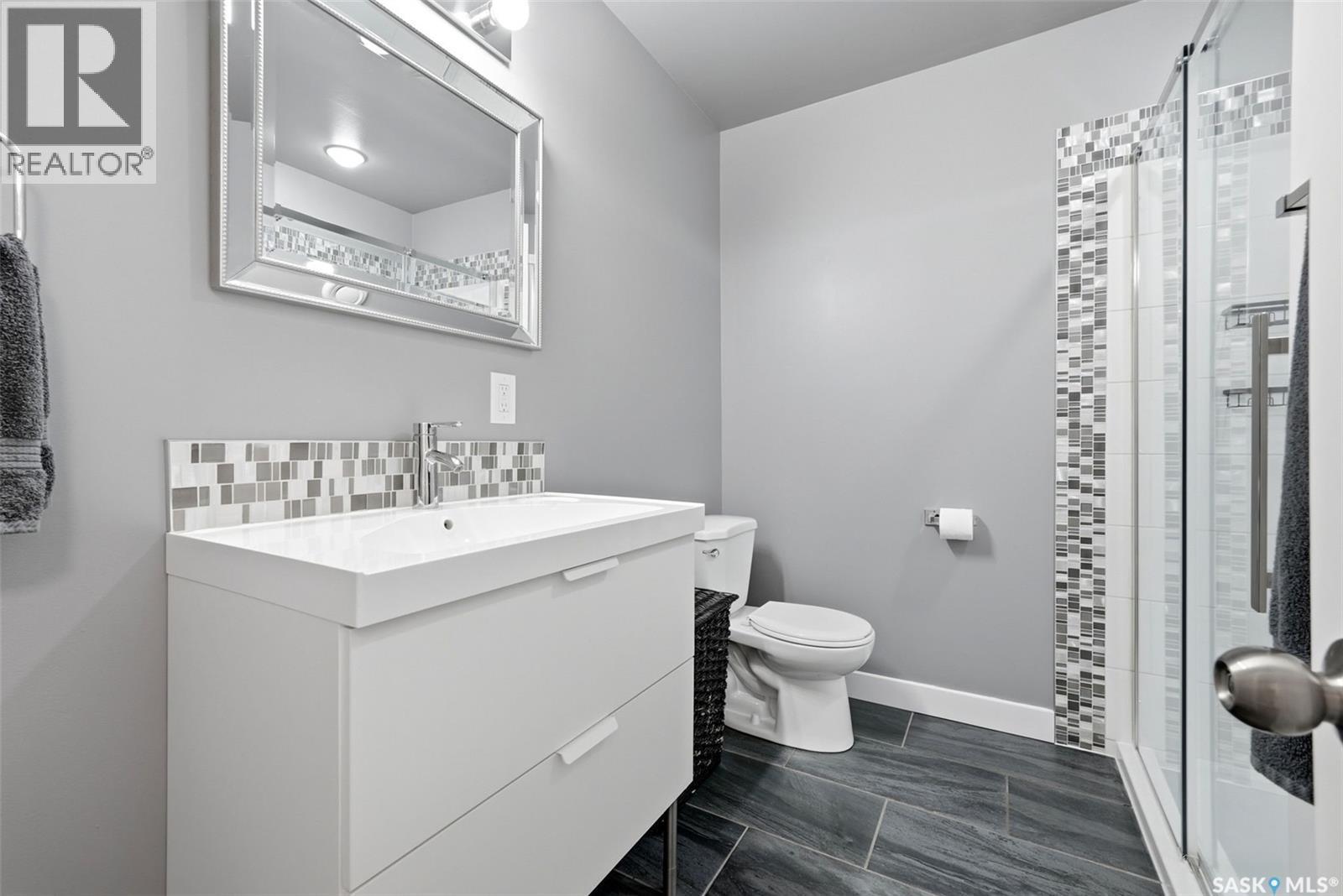 109 3229 Elgaard Drive, Regina, SK