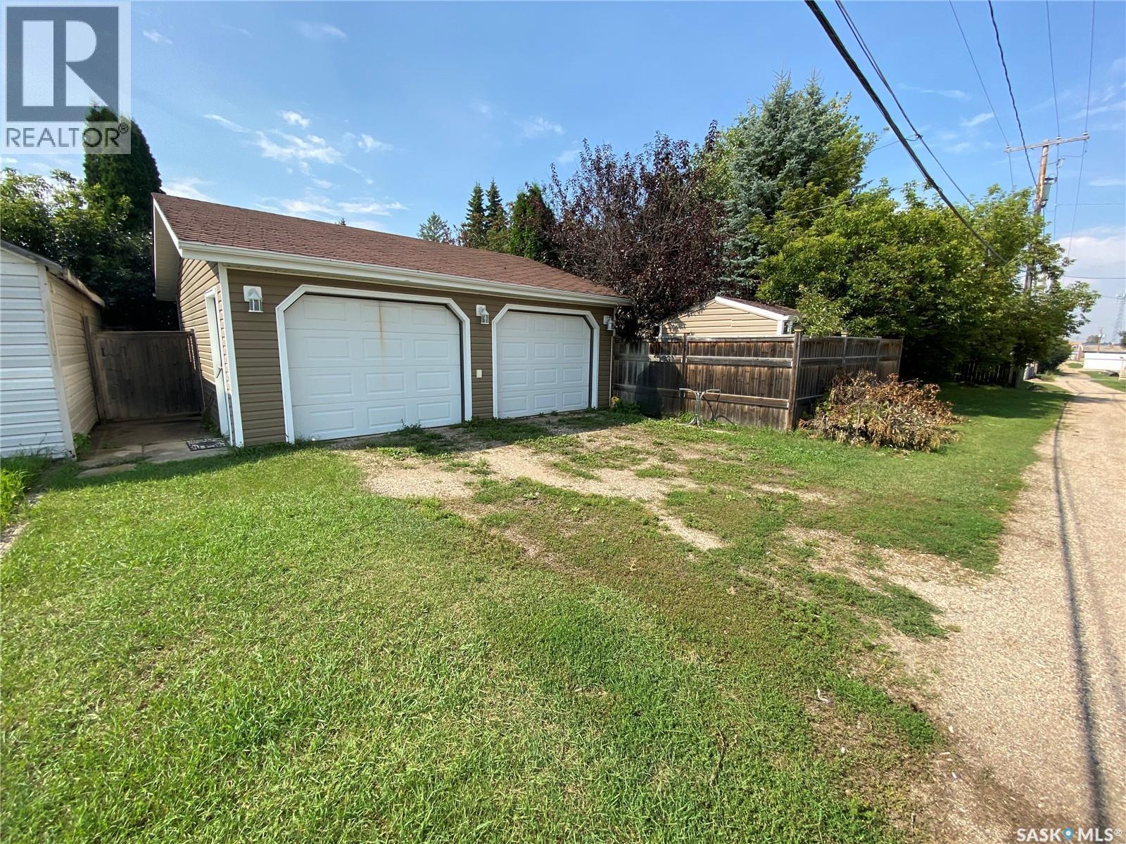 608 2Nd Avenue, Cudworth, SK