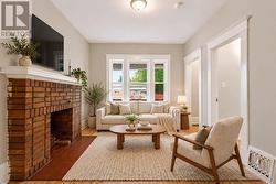136 ADELAIDE STREET N London East (East L), ON N6B 3G8