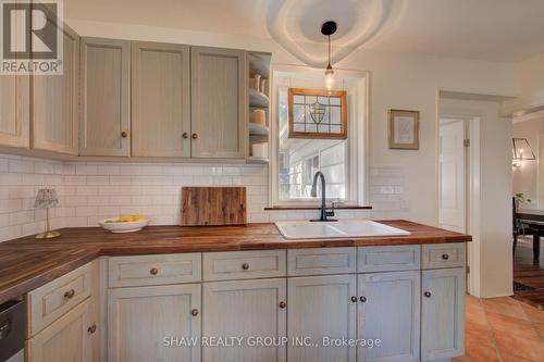 15 Gilholm Avenue, Cambridge, ON 