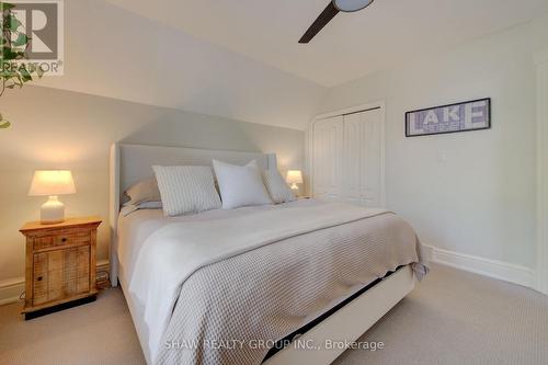 15 Gilholm Avenue, Cambridge, ON 