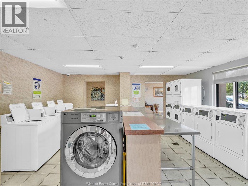 9099 Riverside Unit# 402, Windsor, ON