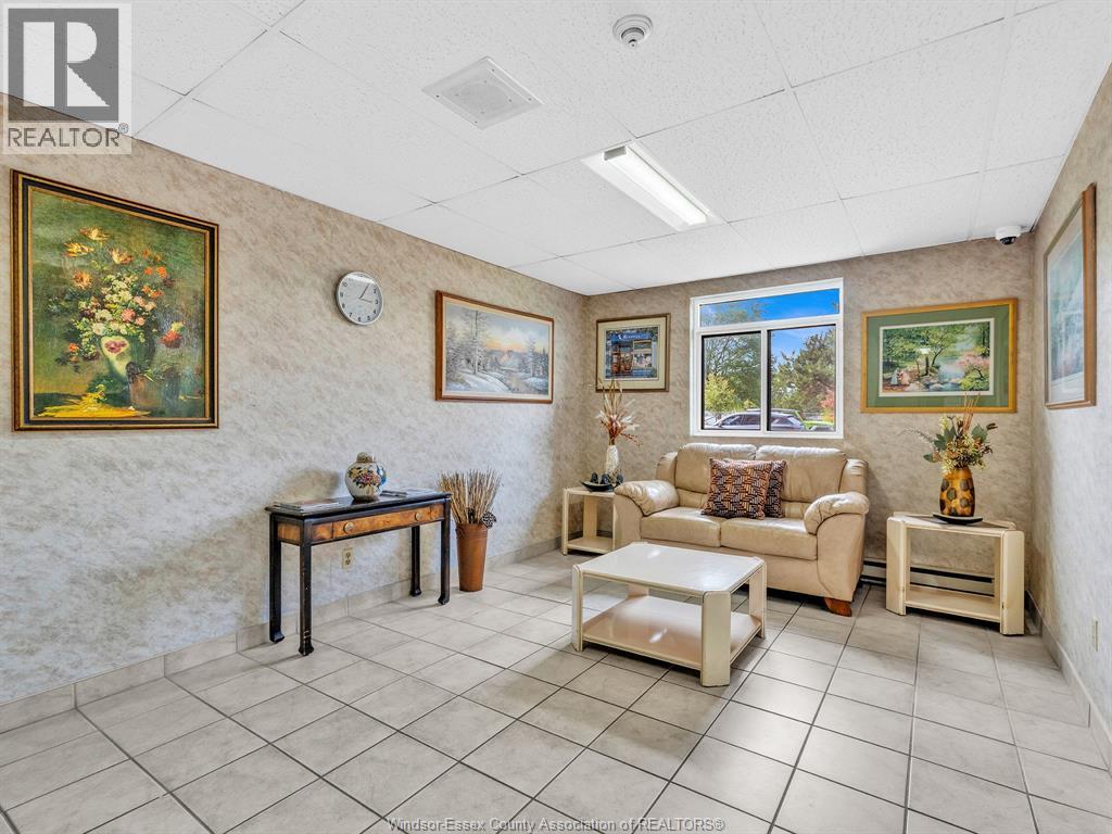 9099 Riverside Unit# 402, Windsor, ON