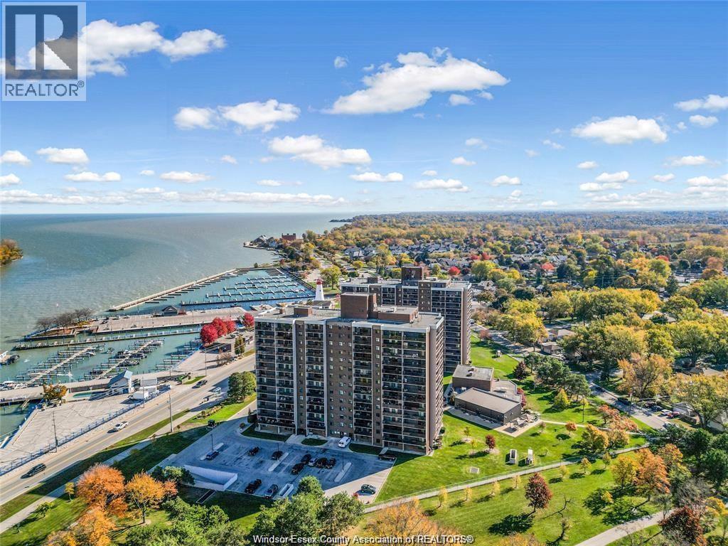 9099 Riverside Unit# 402, Windsor, ON